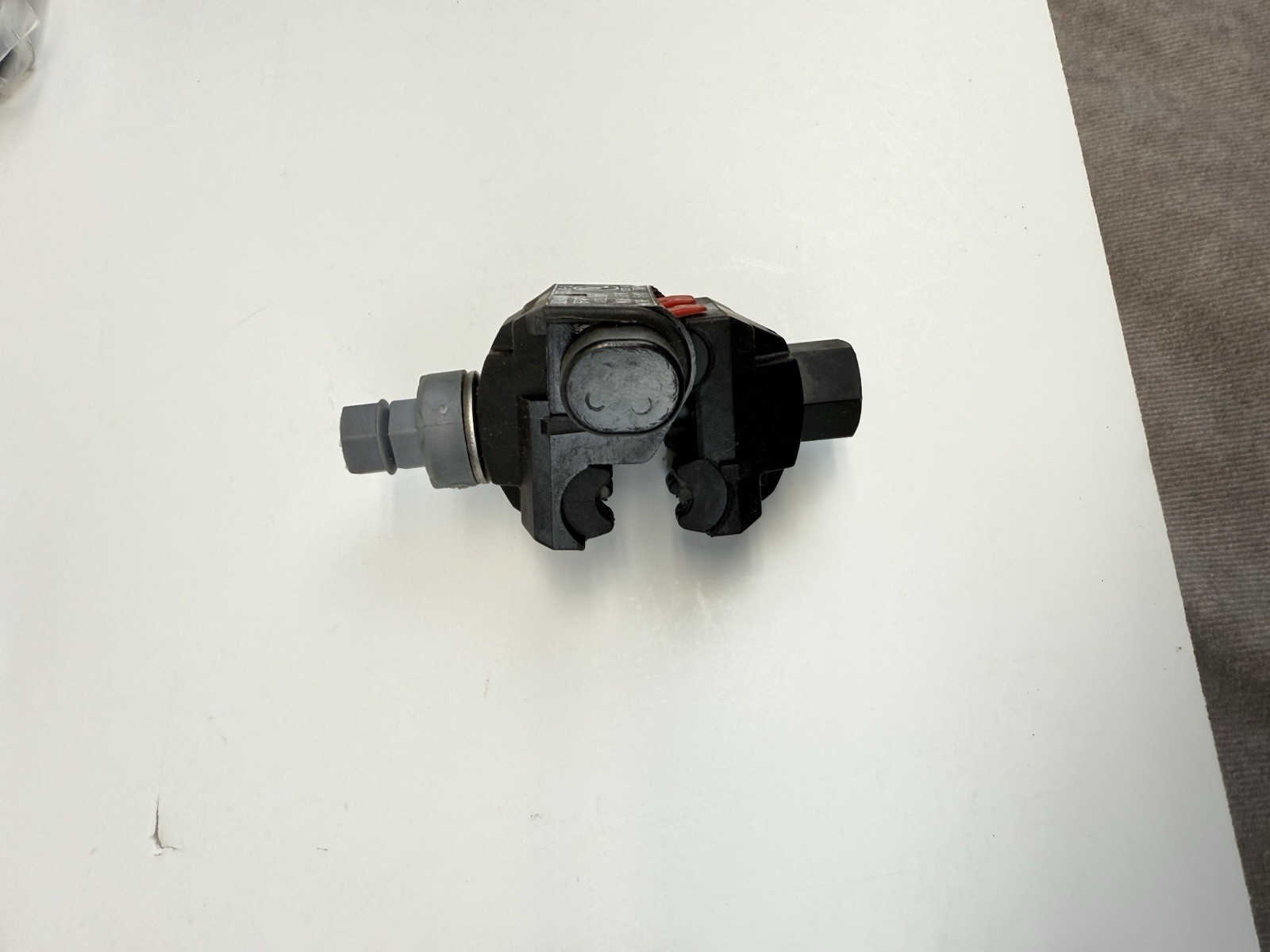 Buchanan BTC1/0-10 BTAP Insulation Piercing Tap Connector 600V AL-CU #1/0-#10