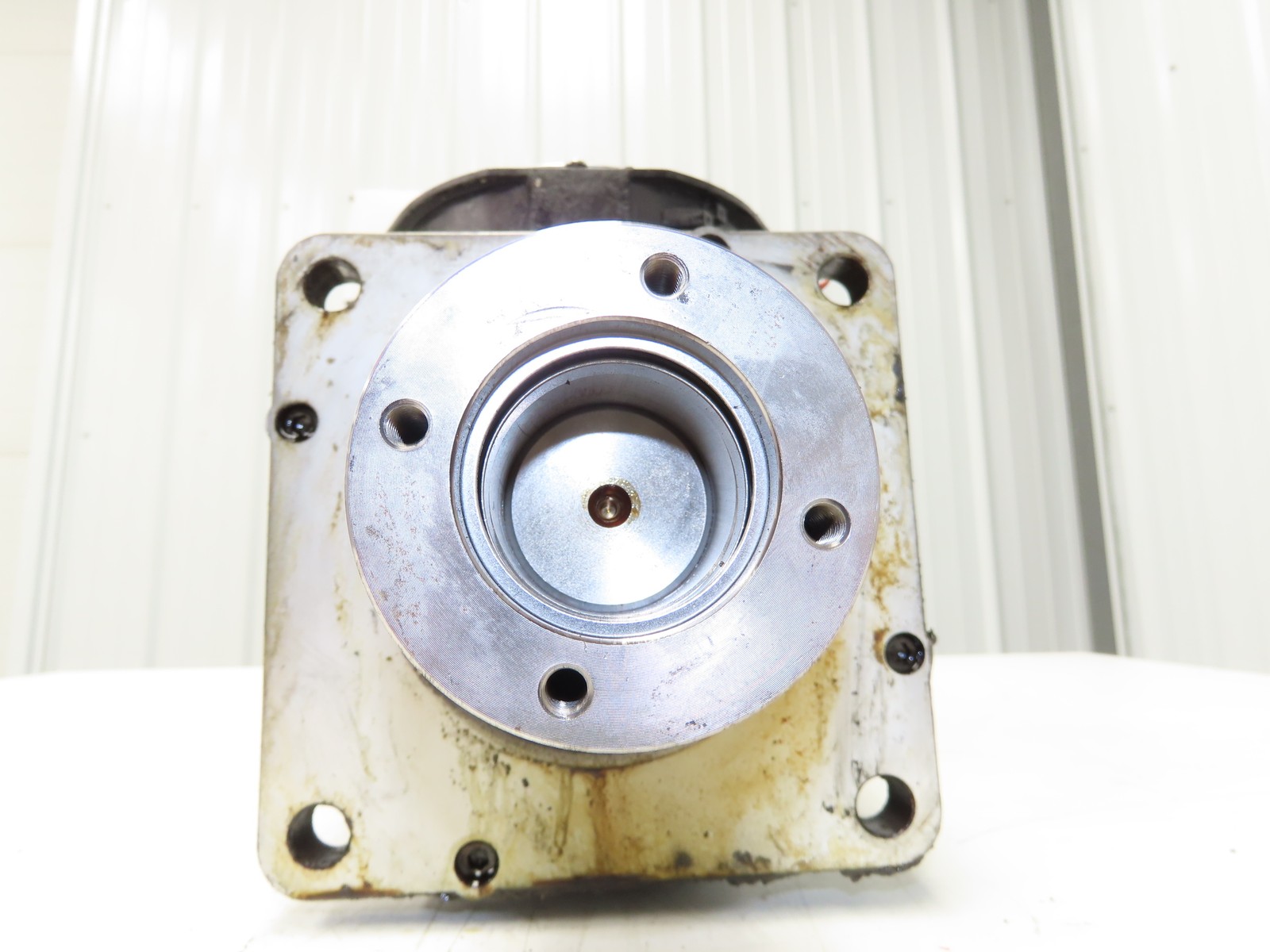 Fanuc A06B-0158-B075 a40/2000 AC Servo Motor 7.3kW 25A 2000 RPM 184V 3PH