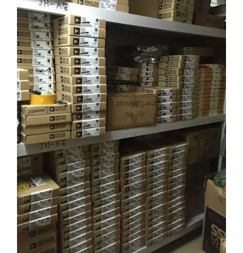 1PCS NEW YOTO CT8-PS61B PS61B CT8 COUNTER IN BOX 85-260VAC BRAND *vv