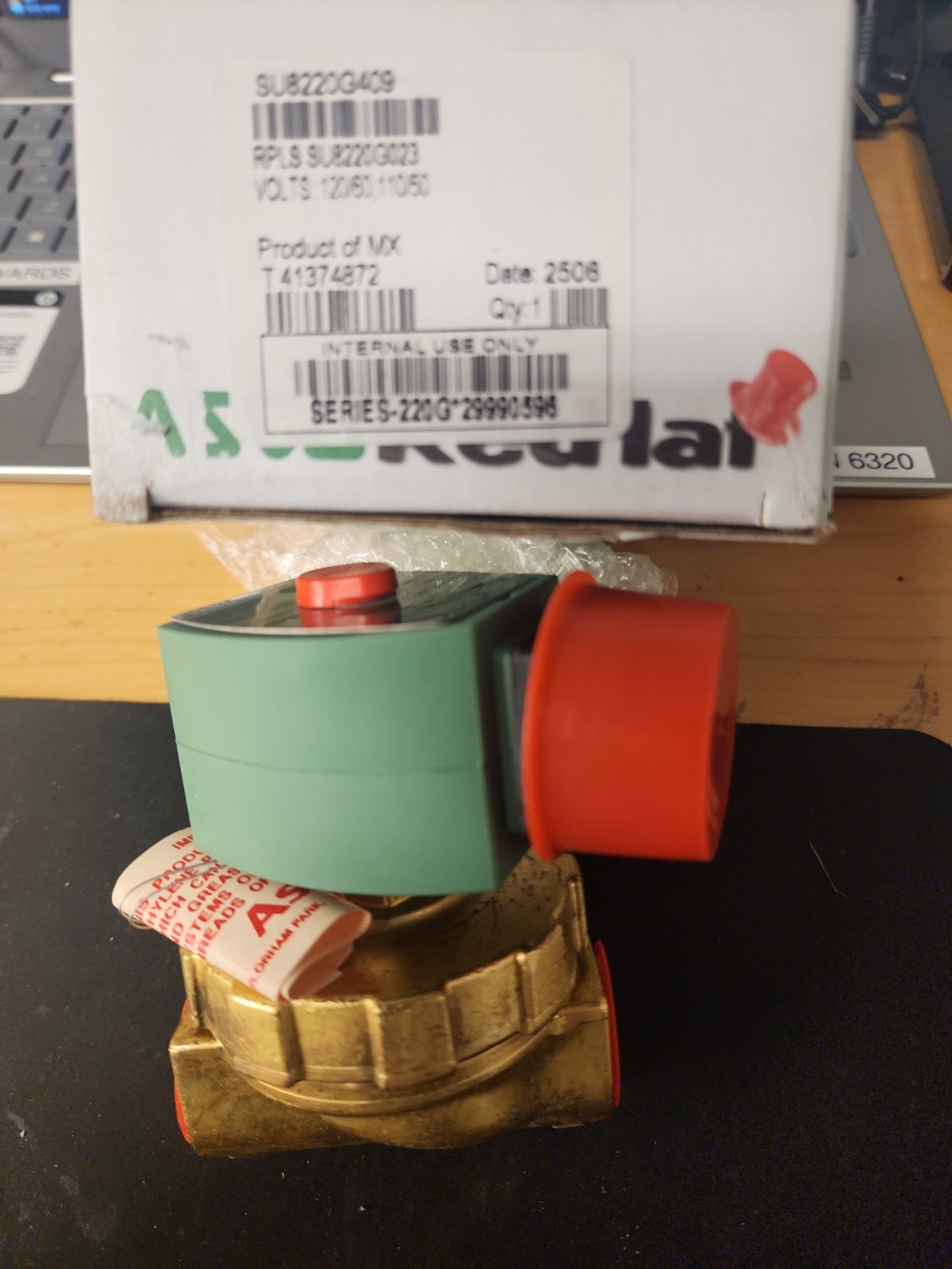 ASCO SU8220G409 Solenoid Valve 3/4 Inch NPT 120V 60Hz Normally Closed New In Box