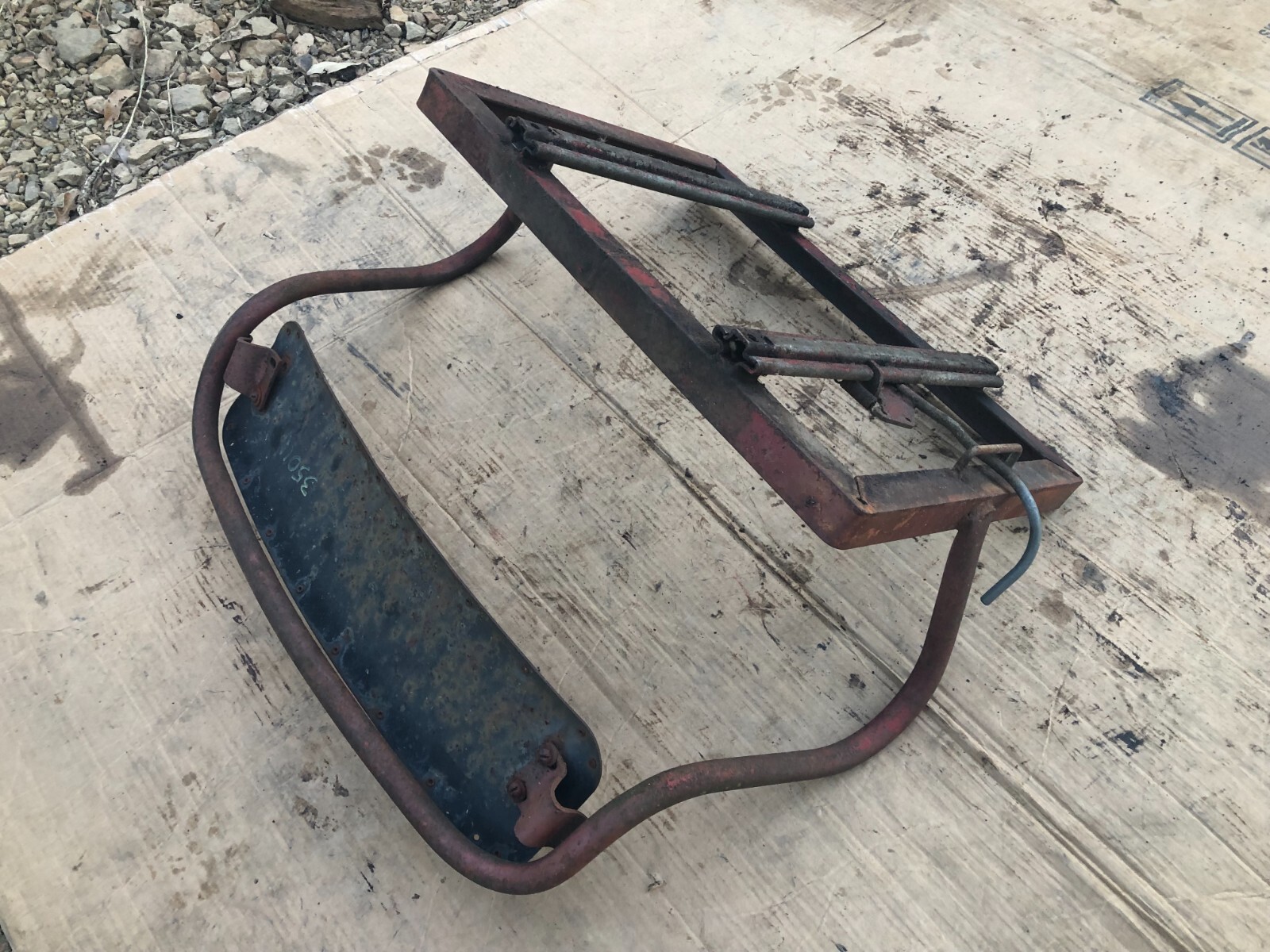 IH INTERNATIONAL 350 DIESEL UTILITY SEAT FRAME ASSEMBLY FARMALL