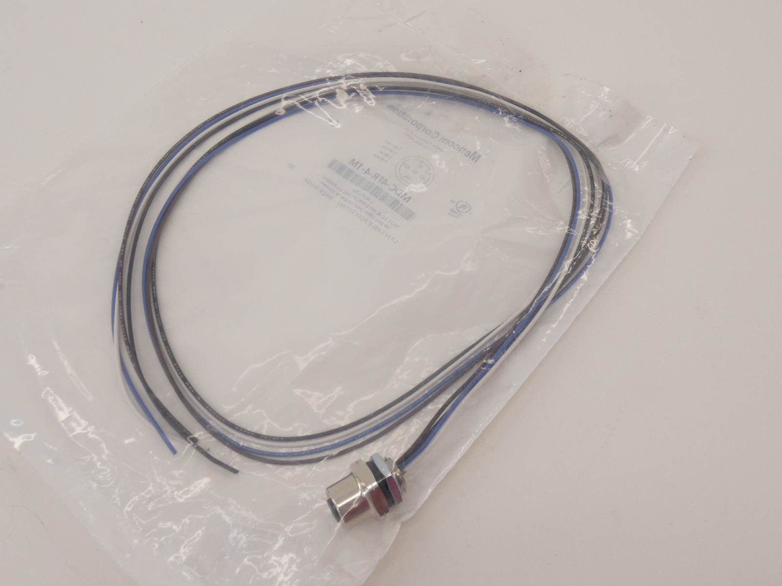 Mencom MDC-4FR-4-1M Female Receptacle 1/4″ NPT 4P MDC – NEW Surplus!