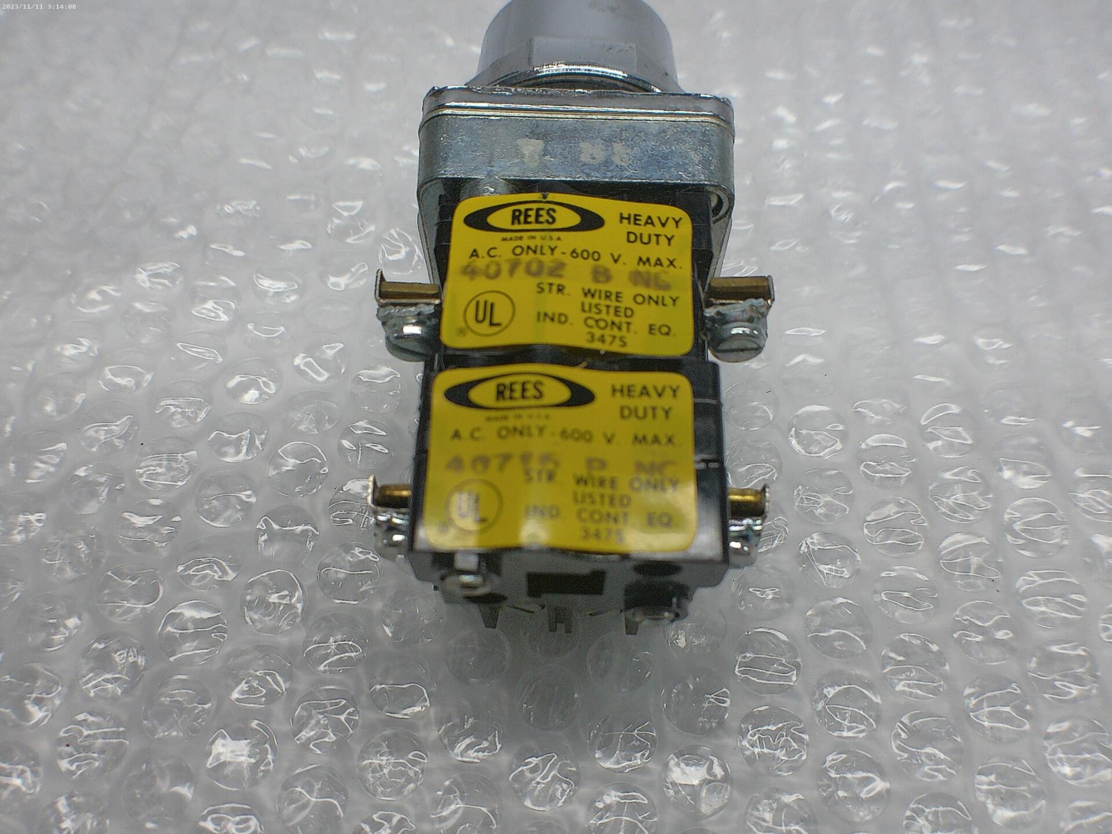 REES 40702 BNC SWITCH NSNP