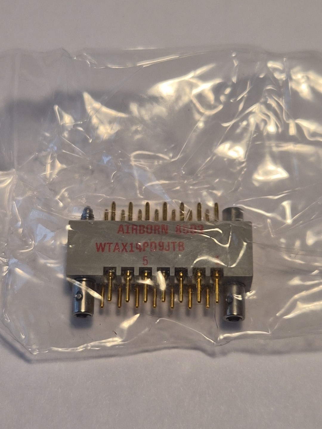 Airborne Interconnect 14-Pin Connector WTAX14PD9JTB, NSN 5935011881698, NOS.