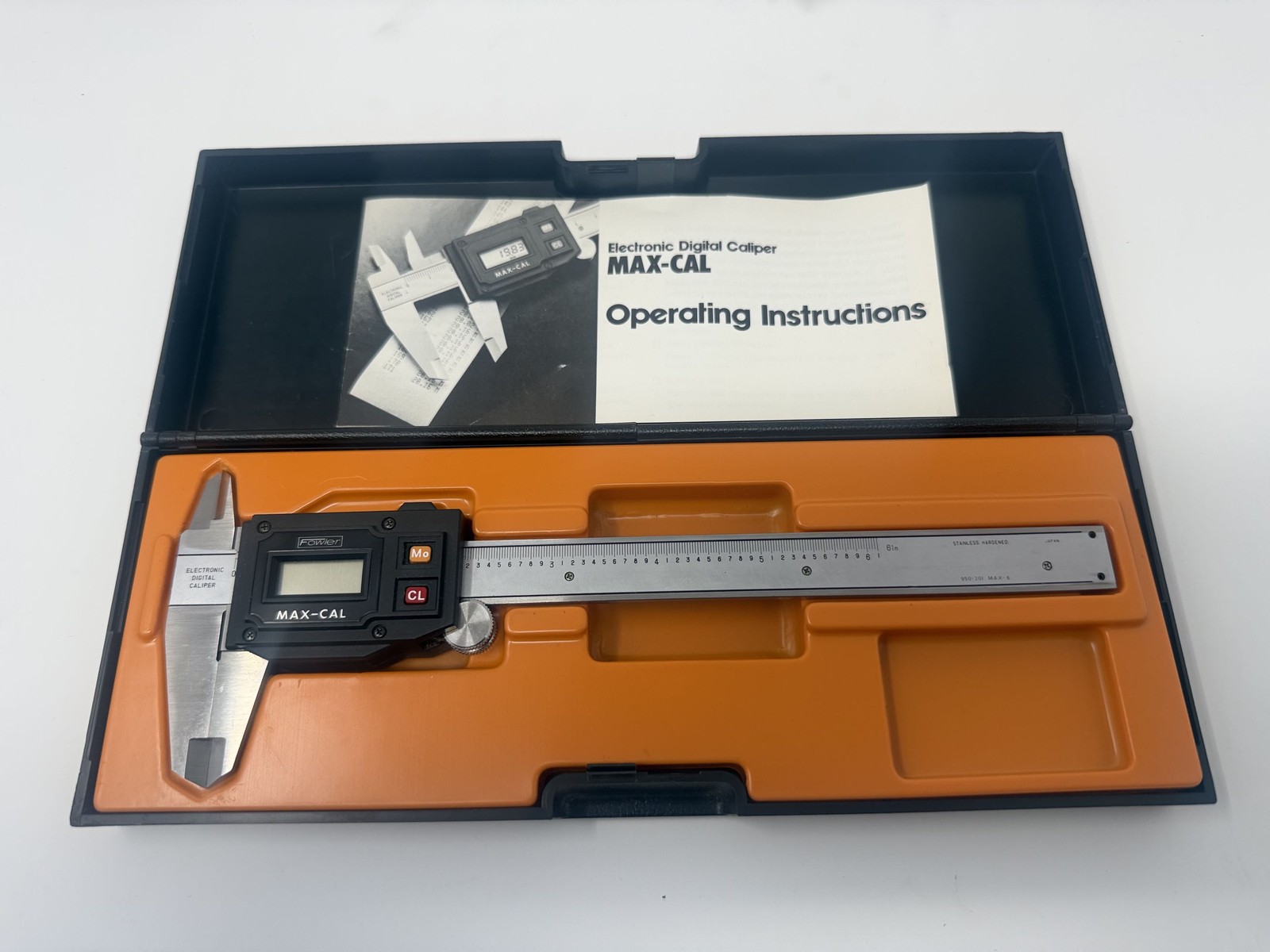 Fowler MAX-CAL Digital Caliper 0-6 in, 0.0005 in Resolution w/ Case