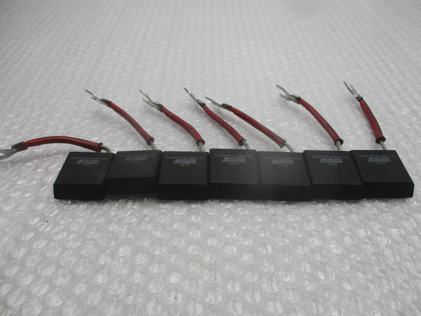 HELWIG CARBON 13-371215-406-2-01 CARBON BRUSH LOT OF 7 NSNP