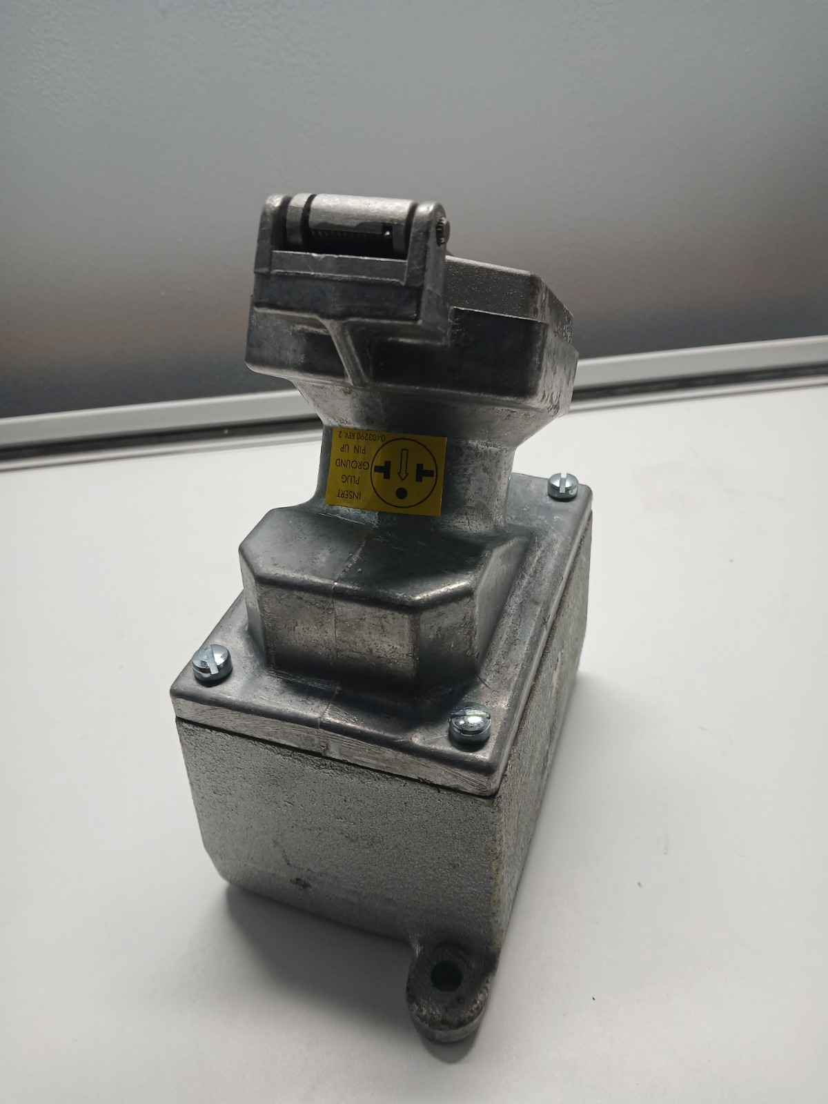 Crouse-Hinds Interlocked Receptacle 16-30A 125VAC Factory Sealed Hazardous