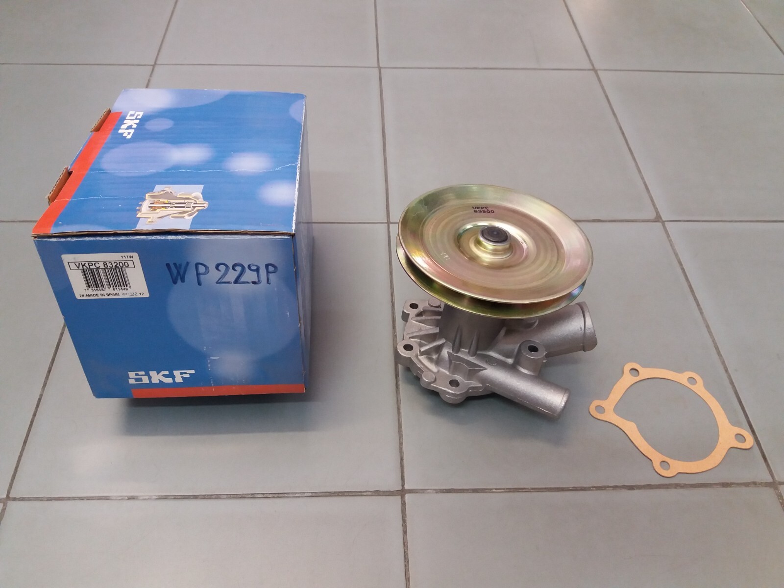 VKPC83200 SKF:WATER PUMP: BX C15 GS LNA VISA 104 205 I II RENAU 14 TALBOT SAMBA