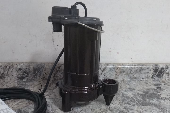 Liberty Pumps 290-2 3/4 HP 3450 RPM 115VAC Submersible Sump Pump