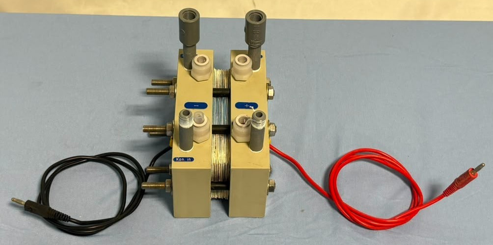 Laboratory Scale Electrodialysis Electrochemical Membrane Stack Cell