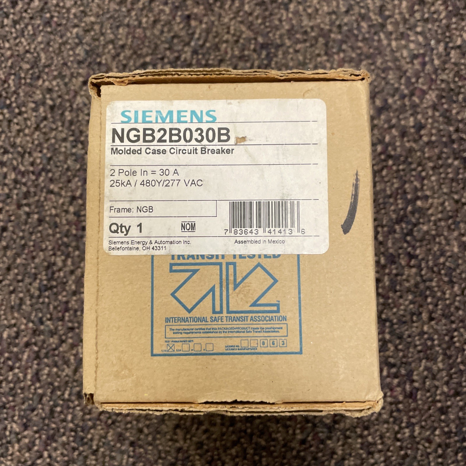 (1) NEW Siemens NGB2B030B 2p 480v 30a Circuit Breaker NEW IN BOX ( NGB2B030 )
