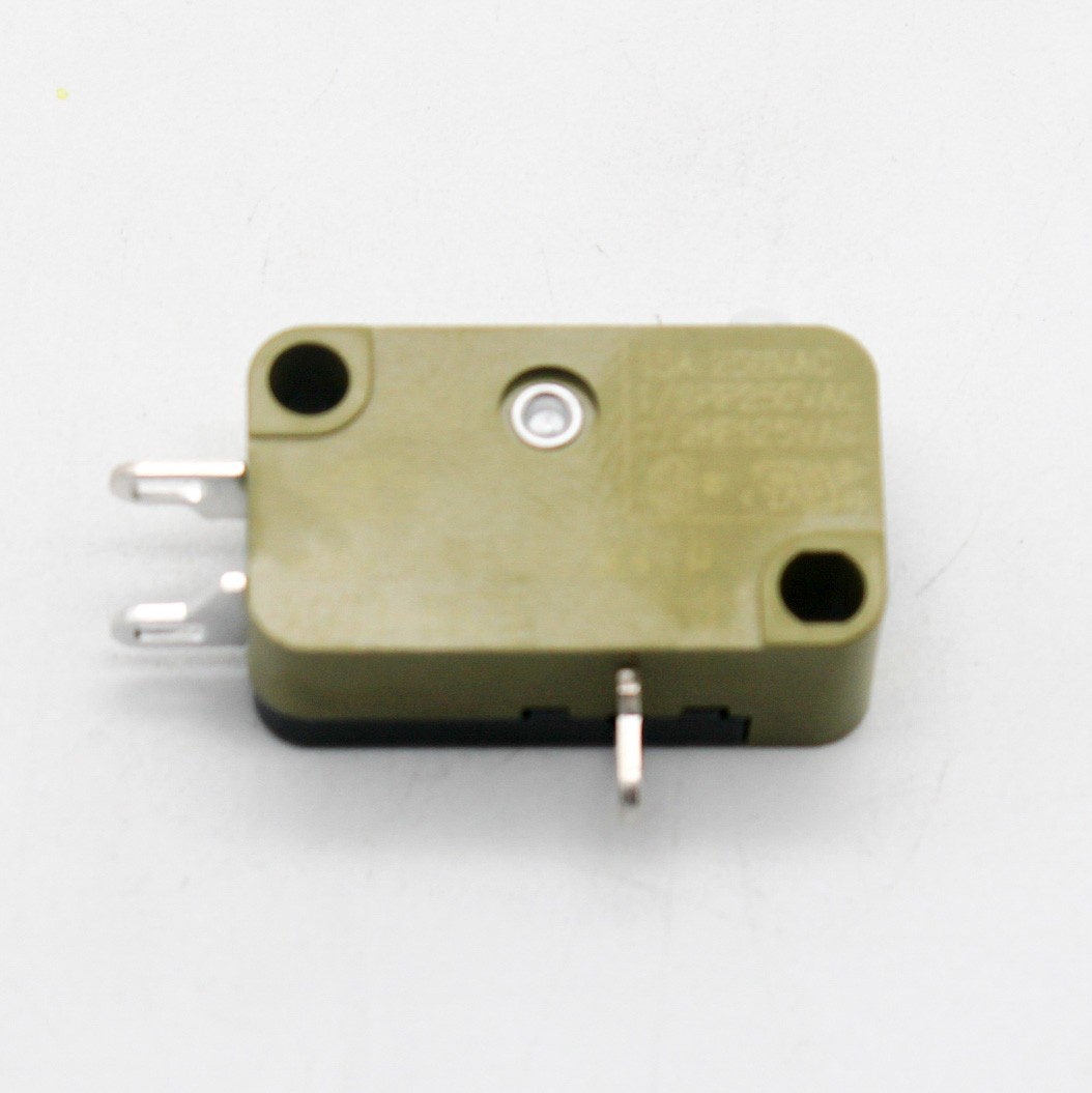 Johnson Electric XGG3-88Z1 SPDT NO/NC Pin Plunger Actuator Snap Action Switch