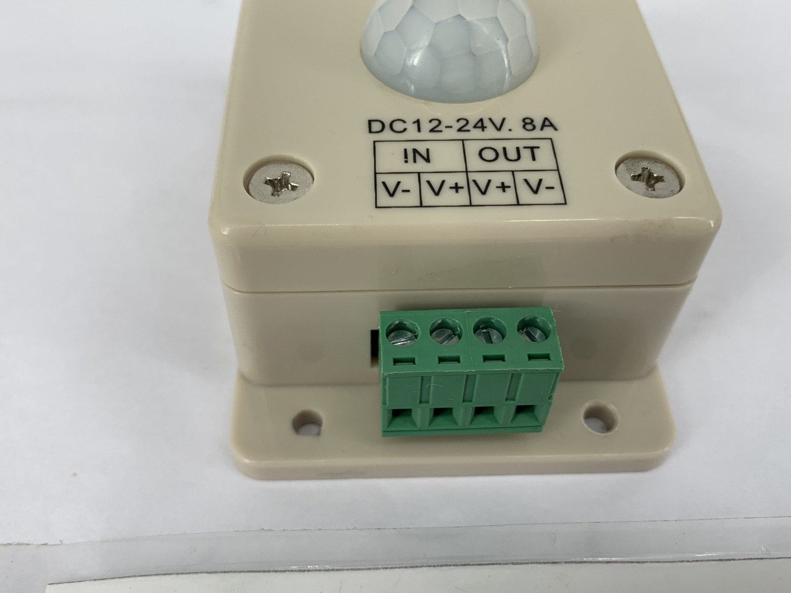 LP1R-8A 12VDC Passive Infrared (PIR) Motion Sensor Switch DC12-24VAC 8A Load