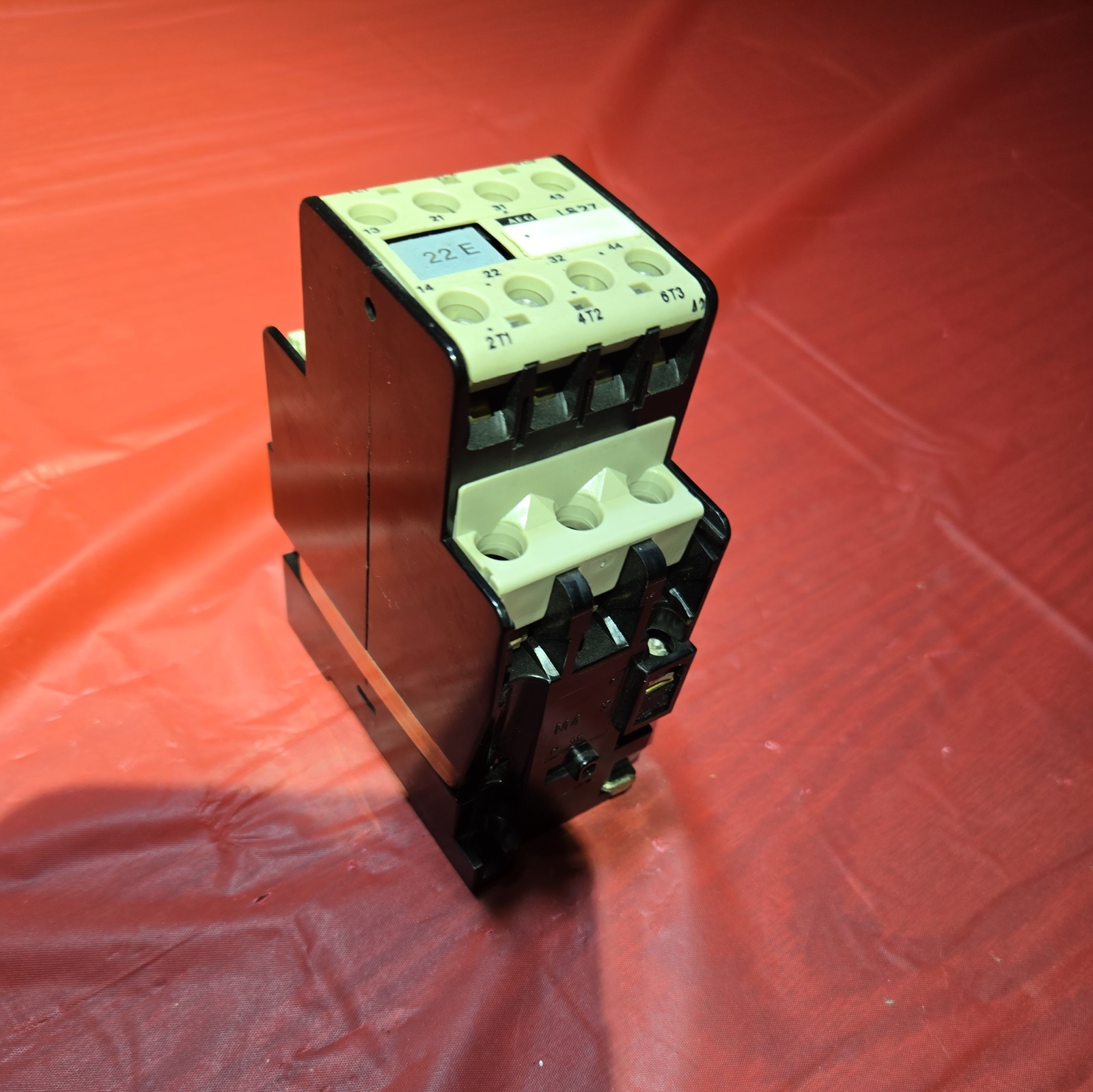 AEG Type LS 27 3-Pole Contactor, 600VAC 40A, LS27.22, LS27