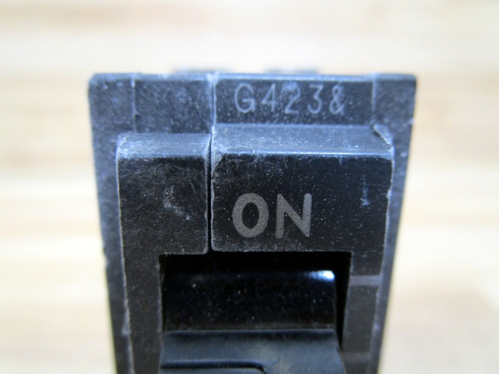 GE General Electric THQL1130 Circuit Breaker