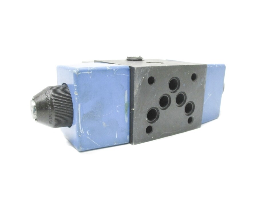 VICKERS DG4S4W-0168C-B-60 02-135659 120V UNMP
