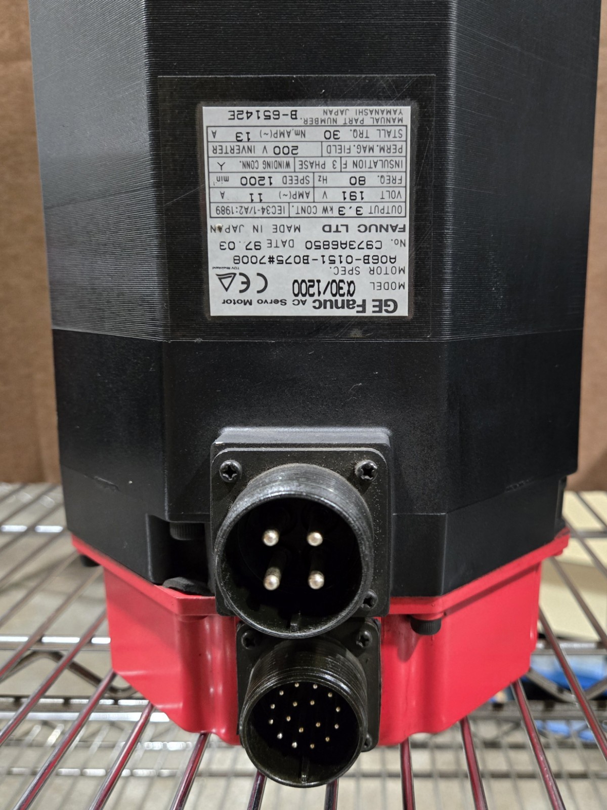 GE FANUC a30/1200 AC SERVO MOTOR A06B-0151-B075#7008. 3.3kW, 191V, 11A, 1200 RPM