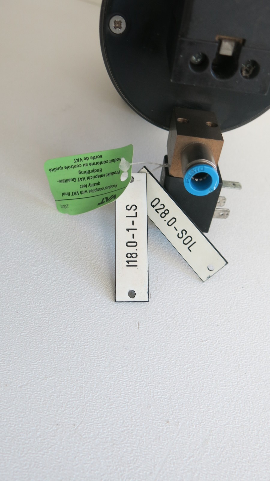 VAT 26334-KE41-AEW1/0006 Valve