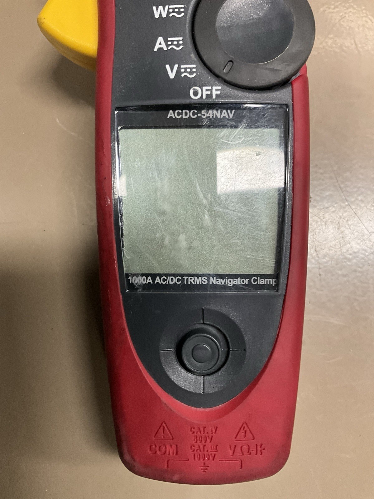 AMPROBE AC/DC-54NAV 1000A AC/DC TRMS NAVIGATOR CLAMP METER POWERS ON