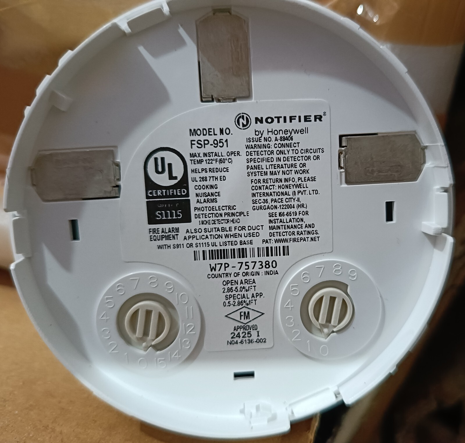 NOTIFIER FSP-951-IV Intelligent Photoelectric Smoke Sensor