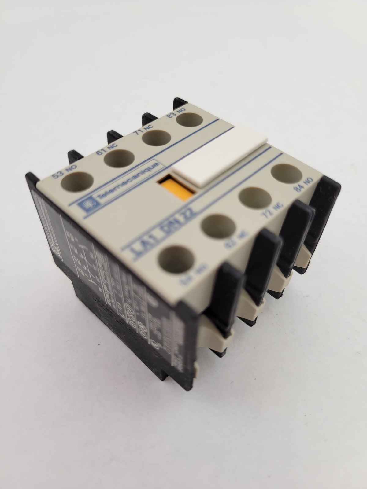 Telemecanique LA1DN22 Contact Block 35mm DIN Rail Mount 10 Amp 690V AC