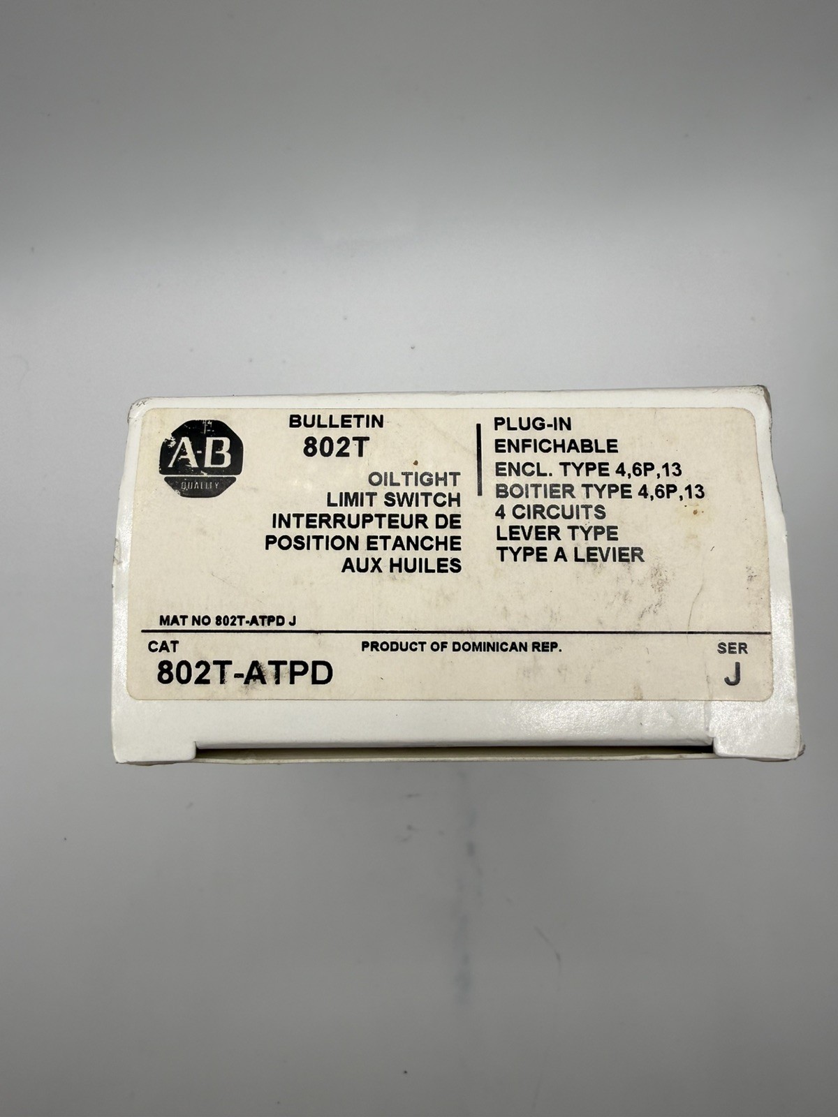 New Allen Bradley 802T-ATPD OilTight Limit Switch Series J