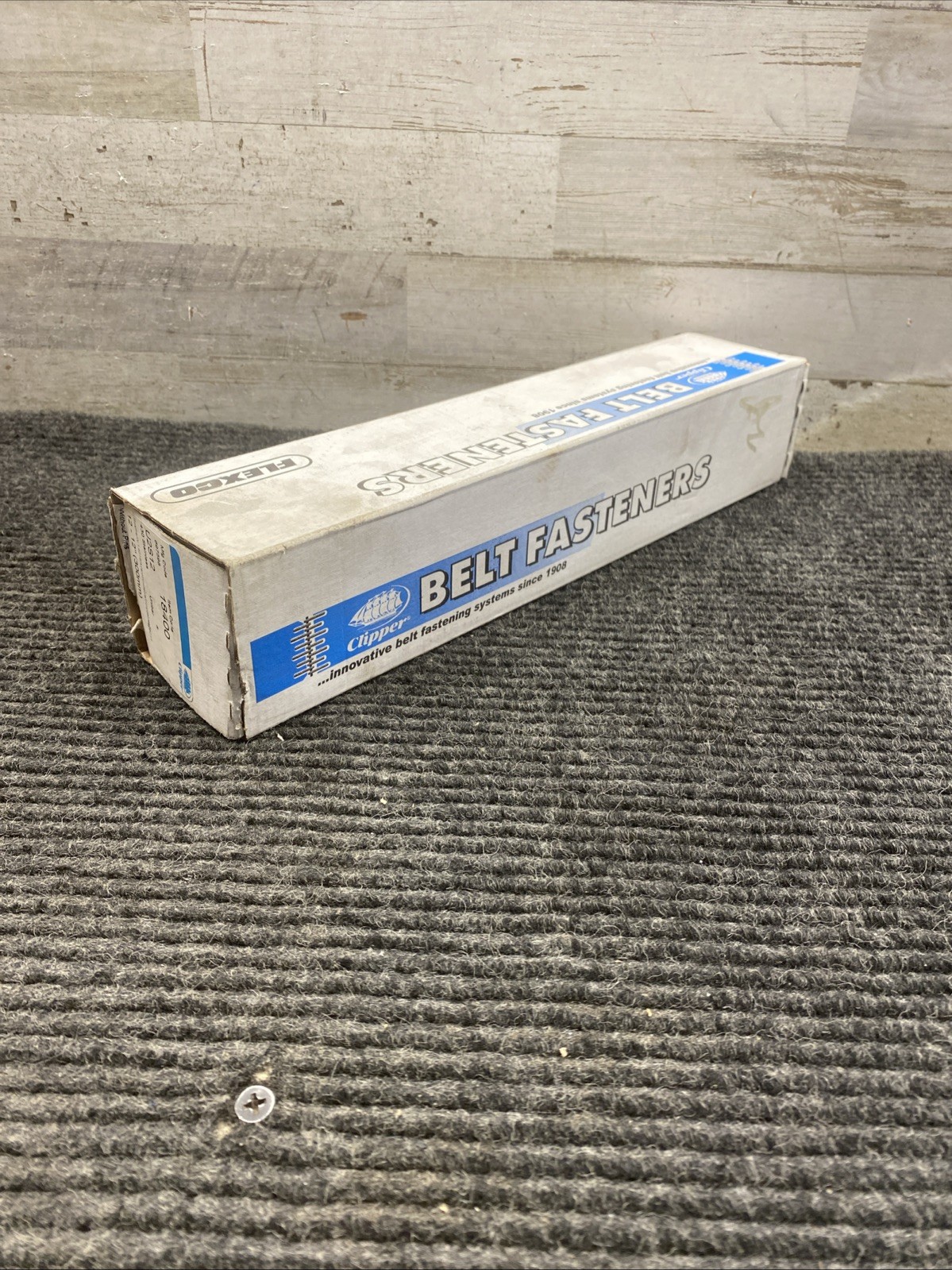 NEW BOX OF 8 Clipper U2S12 Belt Fasteners 12″ U2 Hook Size 5/32-3/16 Belt