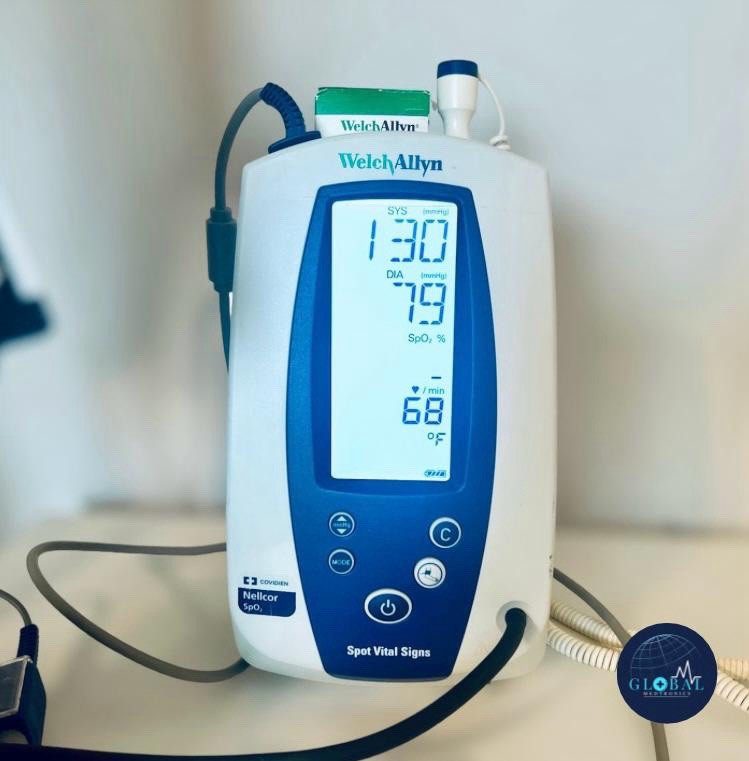 Welch Allyn Vital Signs Monitor Temp, Blood Pressure, SPO2 – 42NTB COMPLETE