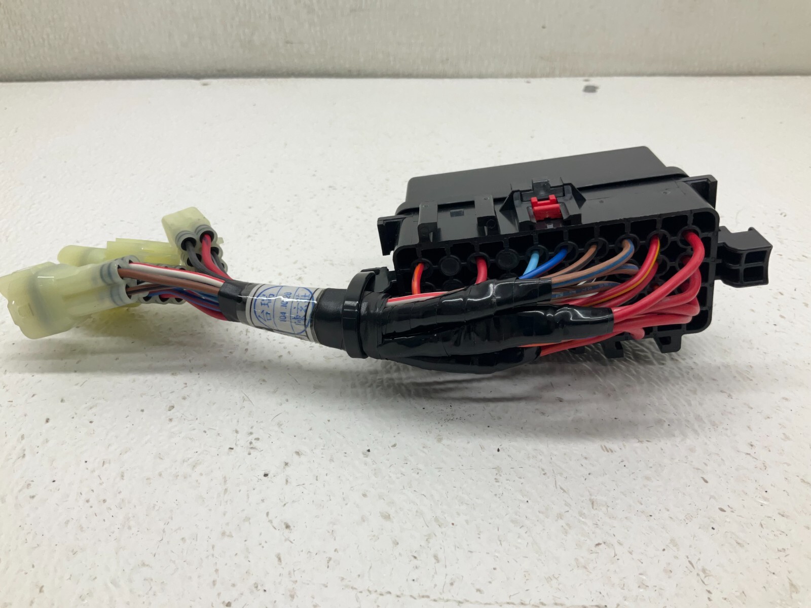 TGB 926713 Fuse Box Assembly New (TSC)