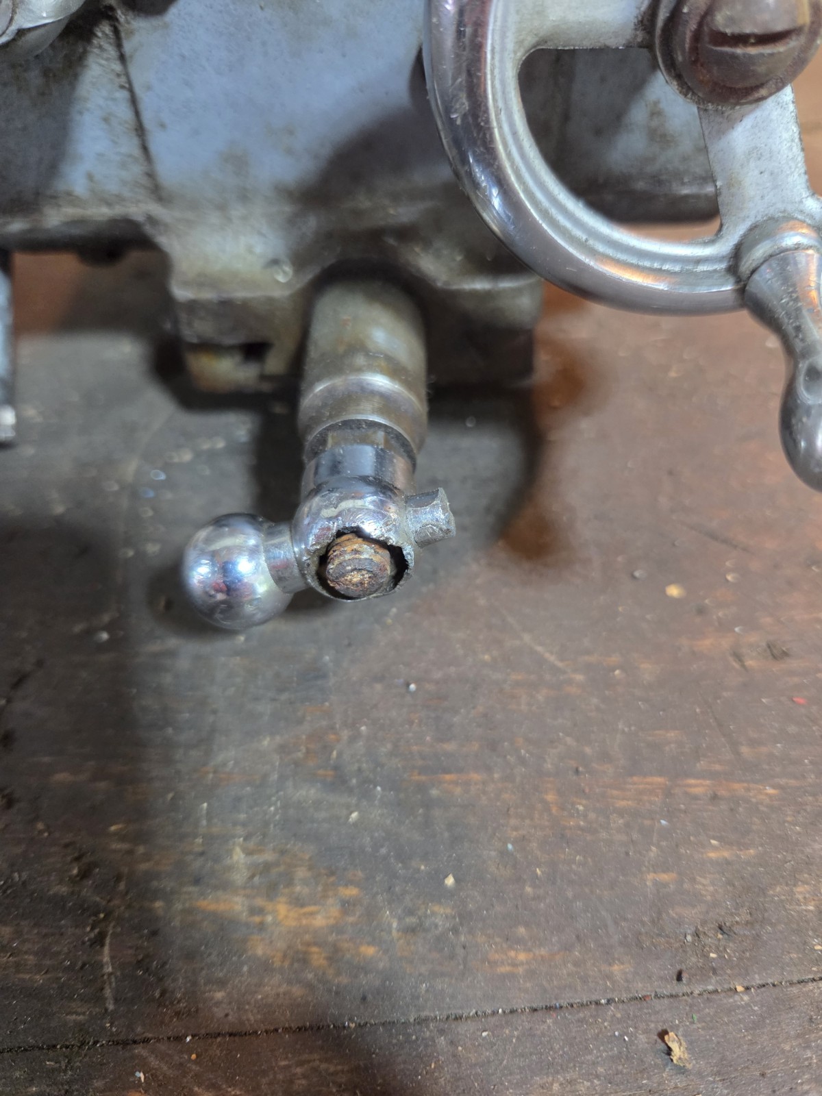 Atlas 618 Metal Lathe CARRIAGE ASSEMBLY M6-9 Has Damage See Details & Pics