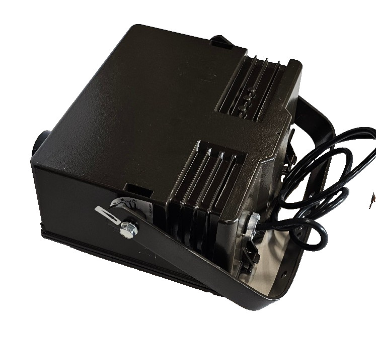 New Cooper Lighting 400W HID Outdoor Commercial Flood Light Fixture, IP67, 120V