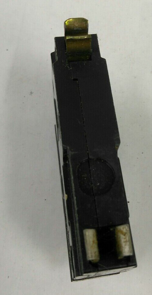 Square D /BREAKER QO120/ 1Pole /20A/ 120-240VA /10KA PLUG-IN NEW STY/USE(49C3UP