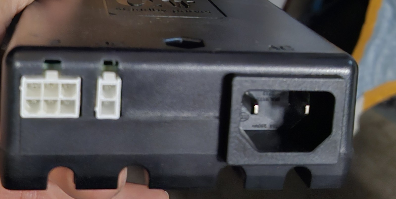 Linak CBD6SP00020A-109 Control Box 03002024 Ver. 1.03 / 120V 60Hz