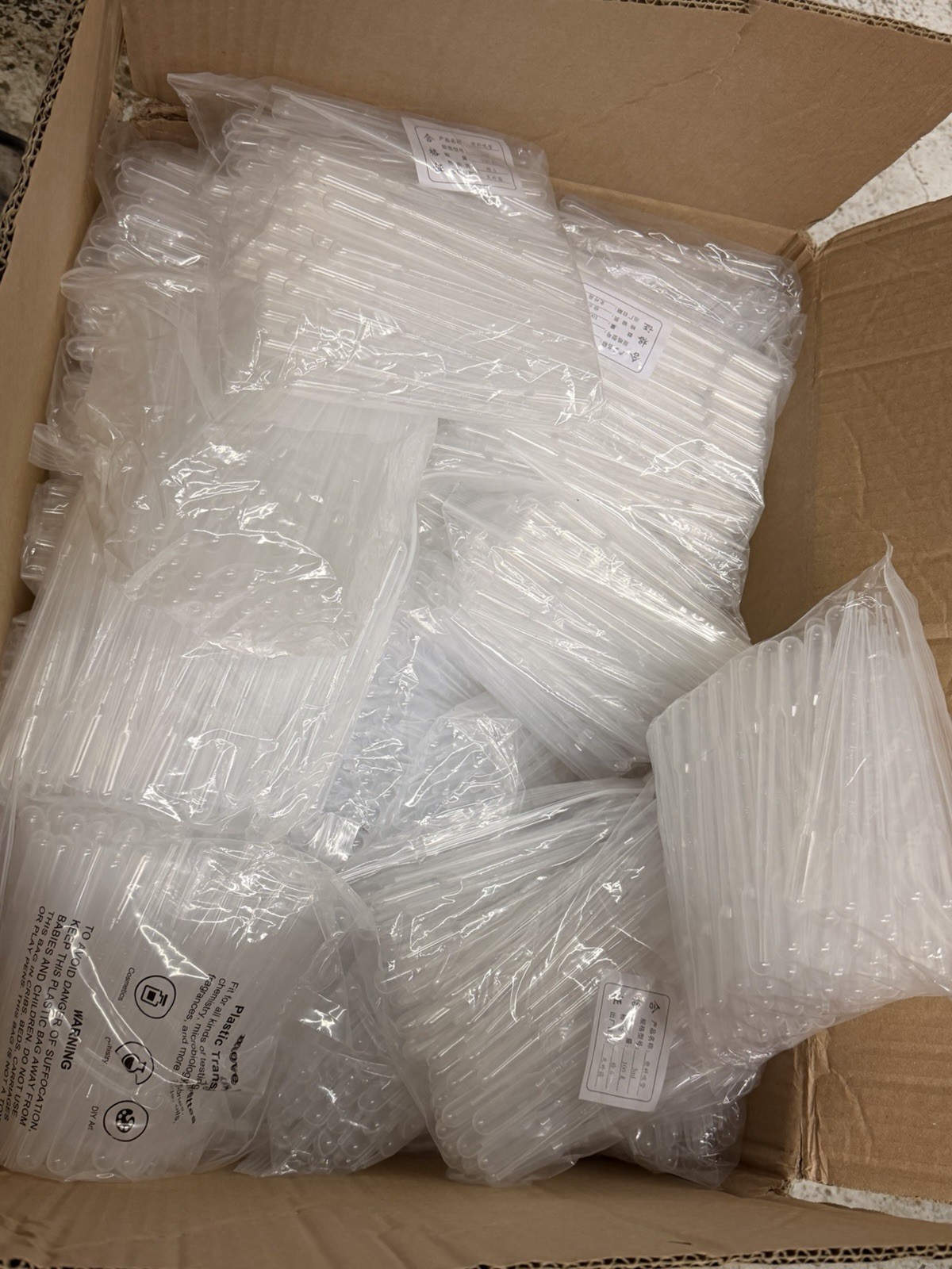 Bulk 4,600+ 3ml Graduated Transfer Pipettes for labs, oils, resin, etc.