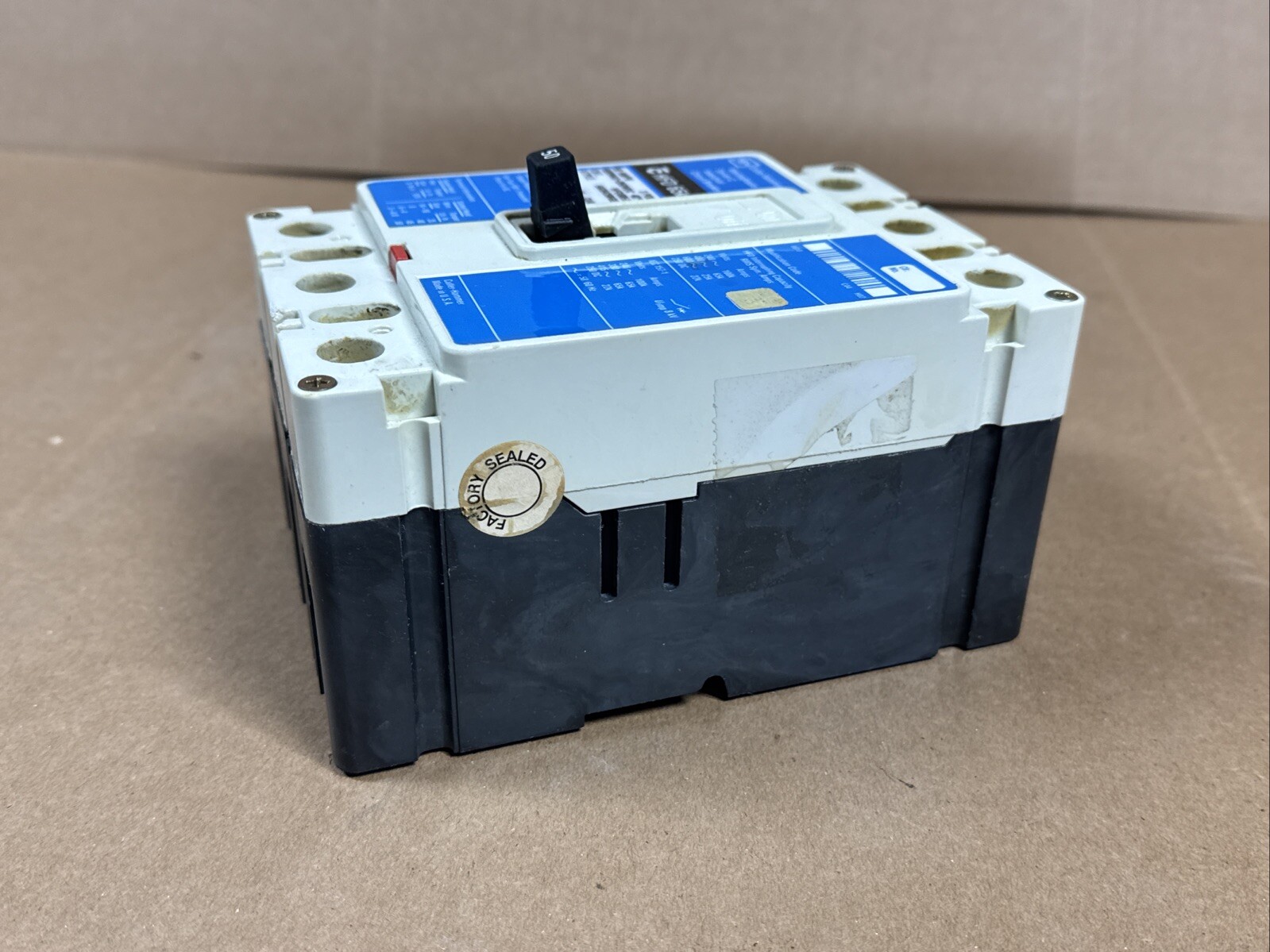 Cutler Hammer HFD3050L Circuit Breaker 50A 600V 3P 50 Amp WARRANTY FAST SHIPPING
