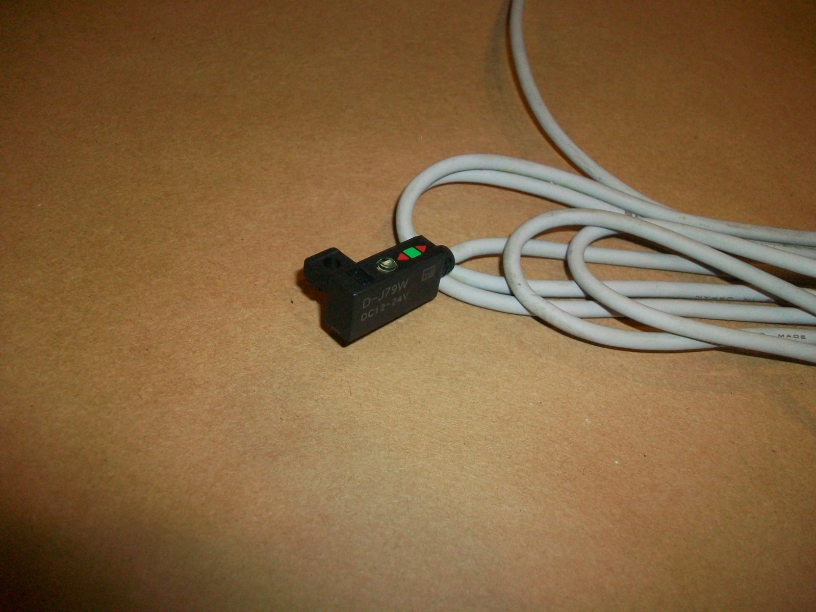 SMC D-J79W Magnetic Cylinder Reed Sensor Proximity Switch NEW