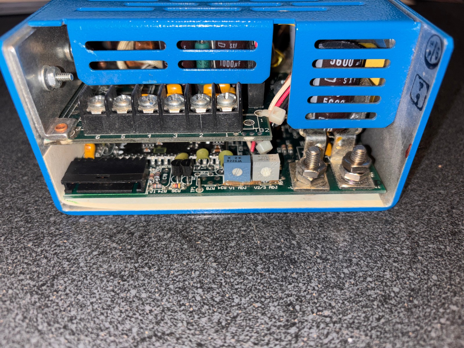 TMA43-122/115-230/AL06 85570-520 Power Supply