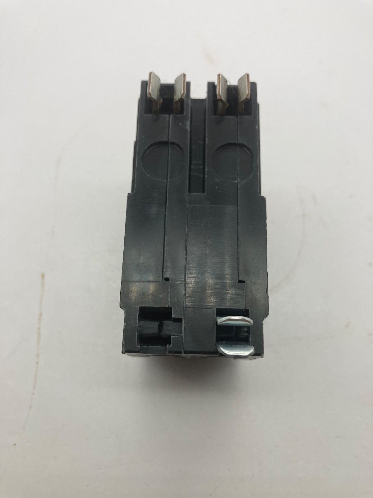 Square D QO230 30 Amp 2 Pole 120 240V AC QO230CP Type QO Plug On Circuit Breaker