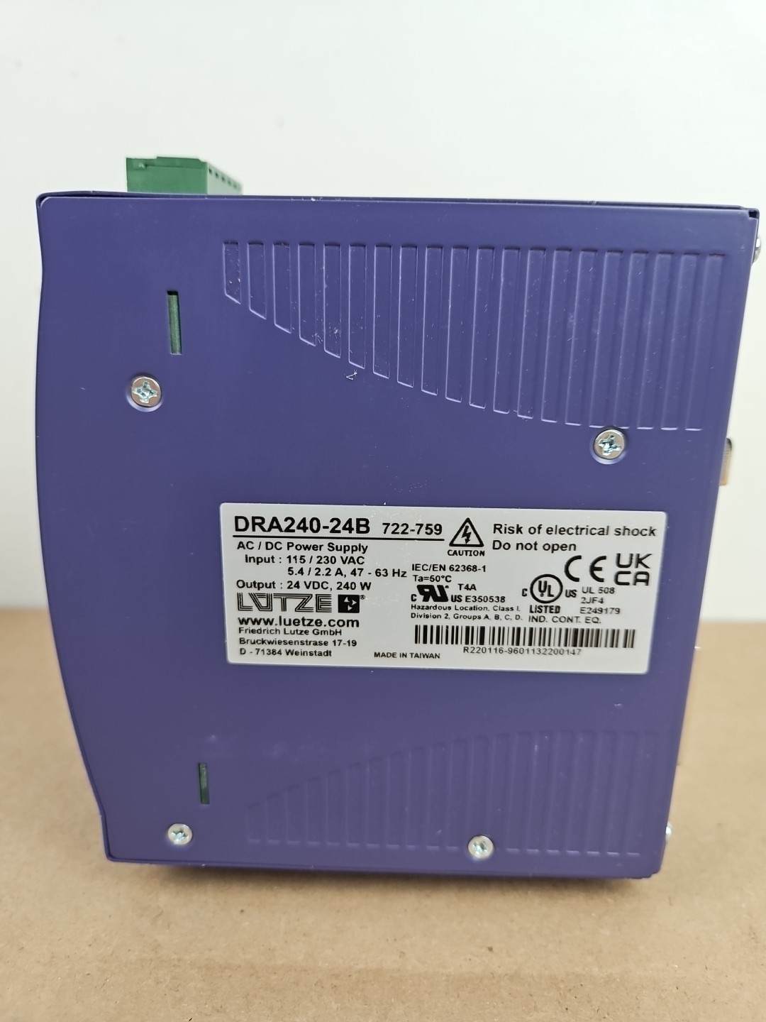 NEW LUTZE DRA240-24B POWER SUPPLY 115-230VAC 5.4/2.2A 47-63HZ 722-759