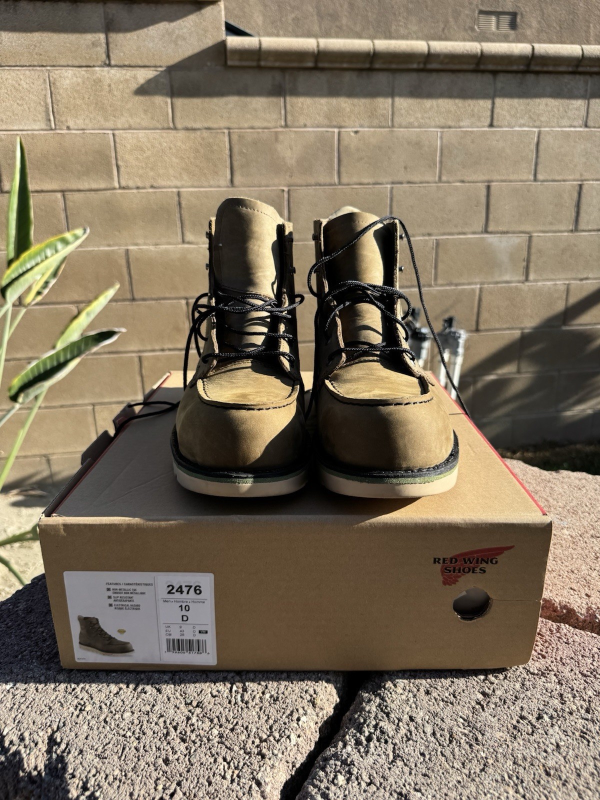 Red Wing Shoes 2476 Men’s 10D EH Safety Work Boots ASTM F2413-18 F2892-21