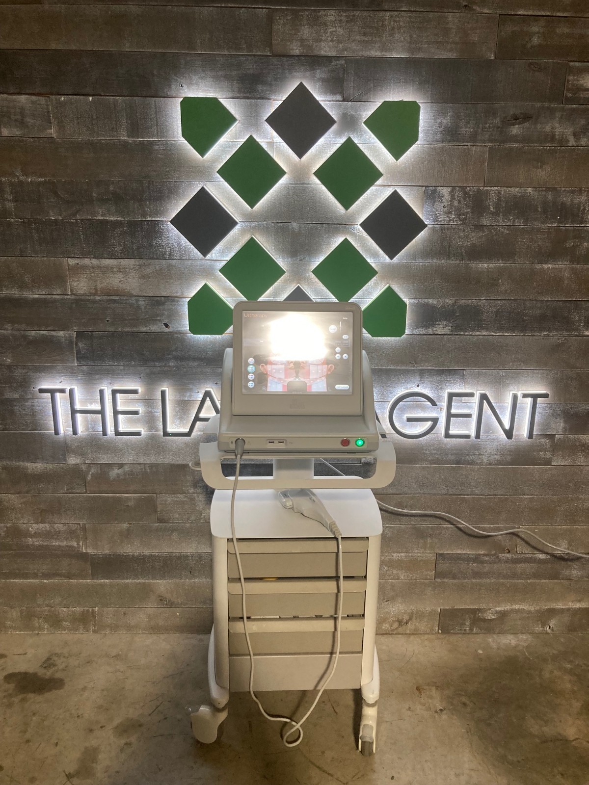 2015 Ulthera – Lift & Tighten Skin, Non-Invasive Cosmetic Device