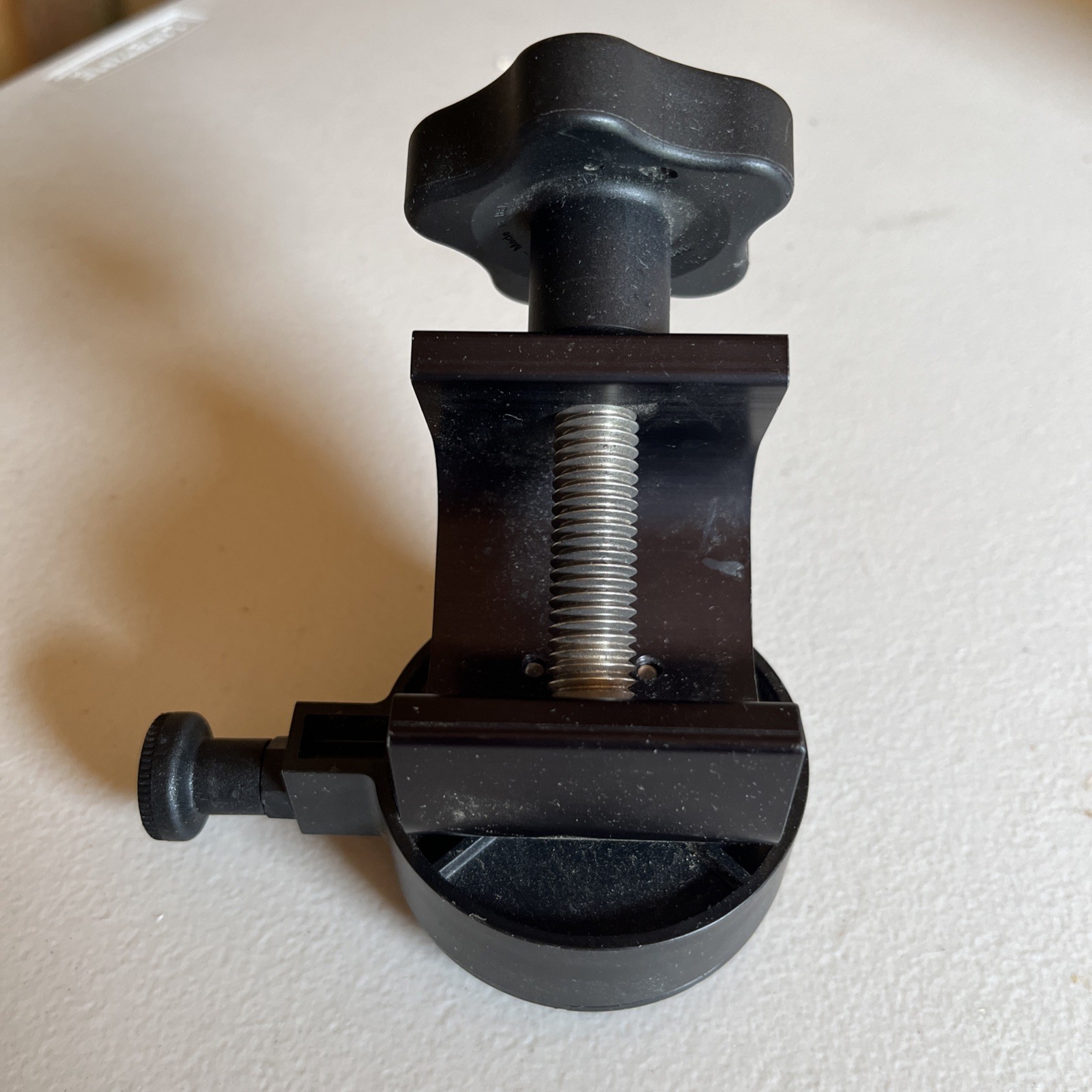 Smiths Medical Medfusion Rotating Pole Clamp * For 3500 & 4000