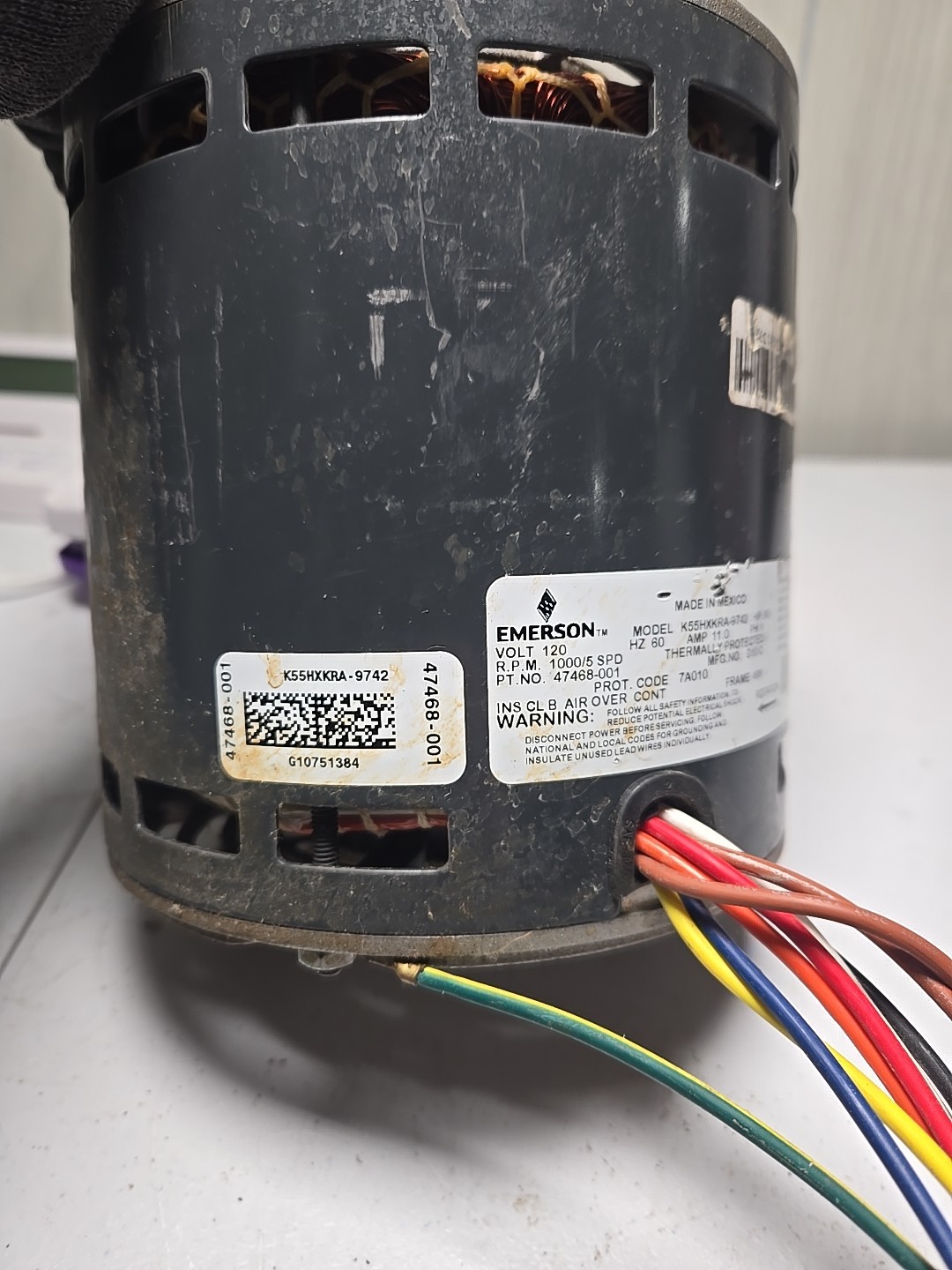 Lennox 47468-001 Blower Motor 9/10 HP 120V 1Ph 1000 RPM K55HXKRA-9742 Used