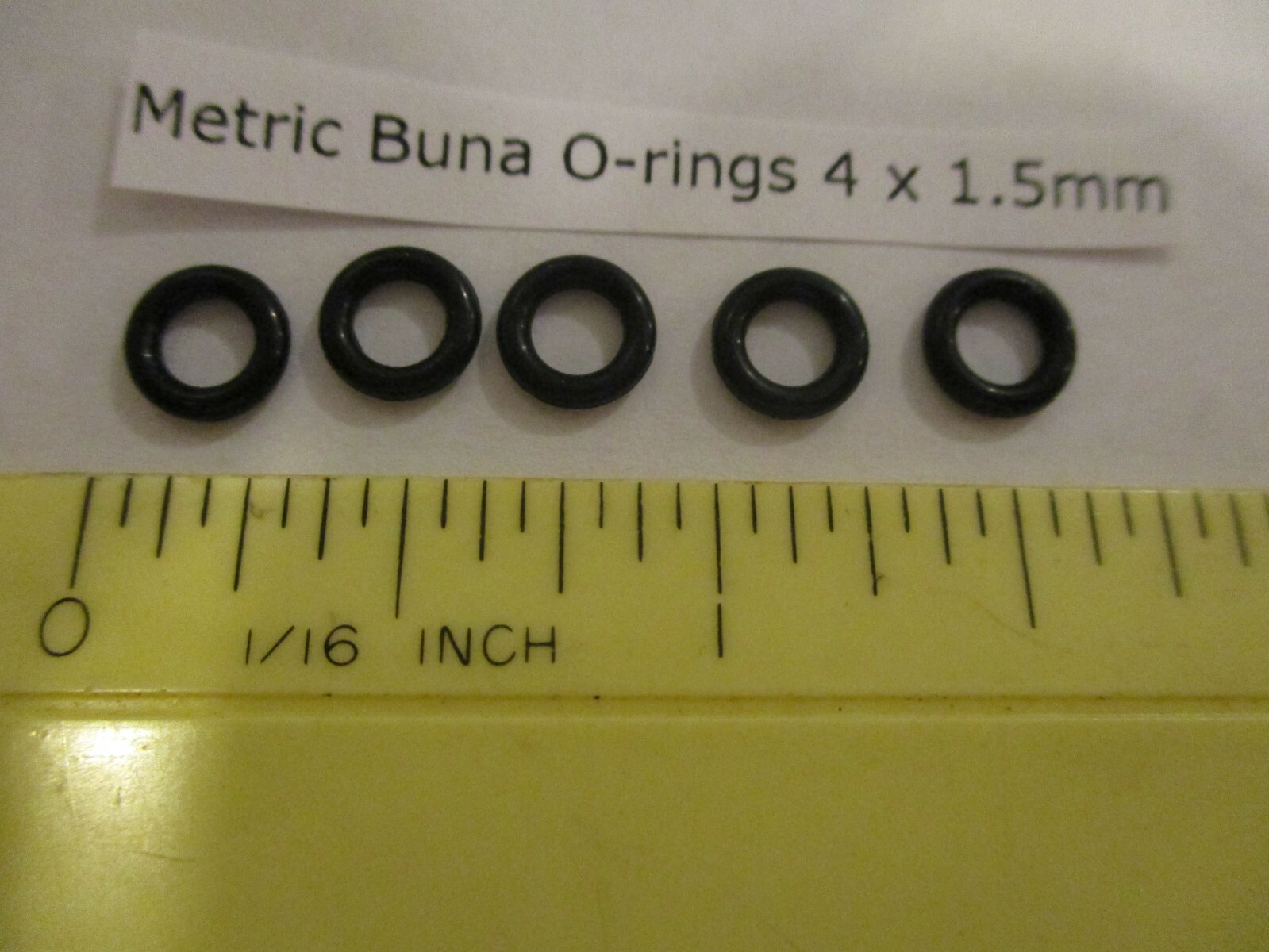 4mm ID x 7mm OD x 1.5mm thick O-ring. Buna-70. Quan 5..