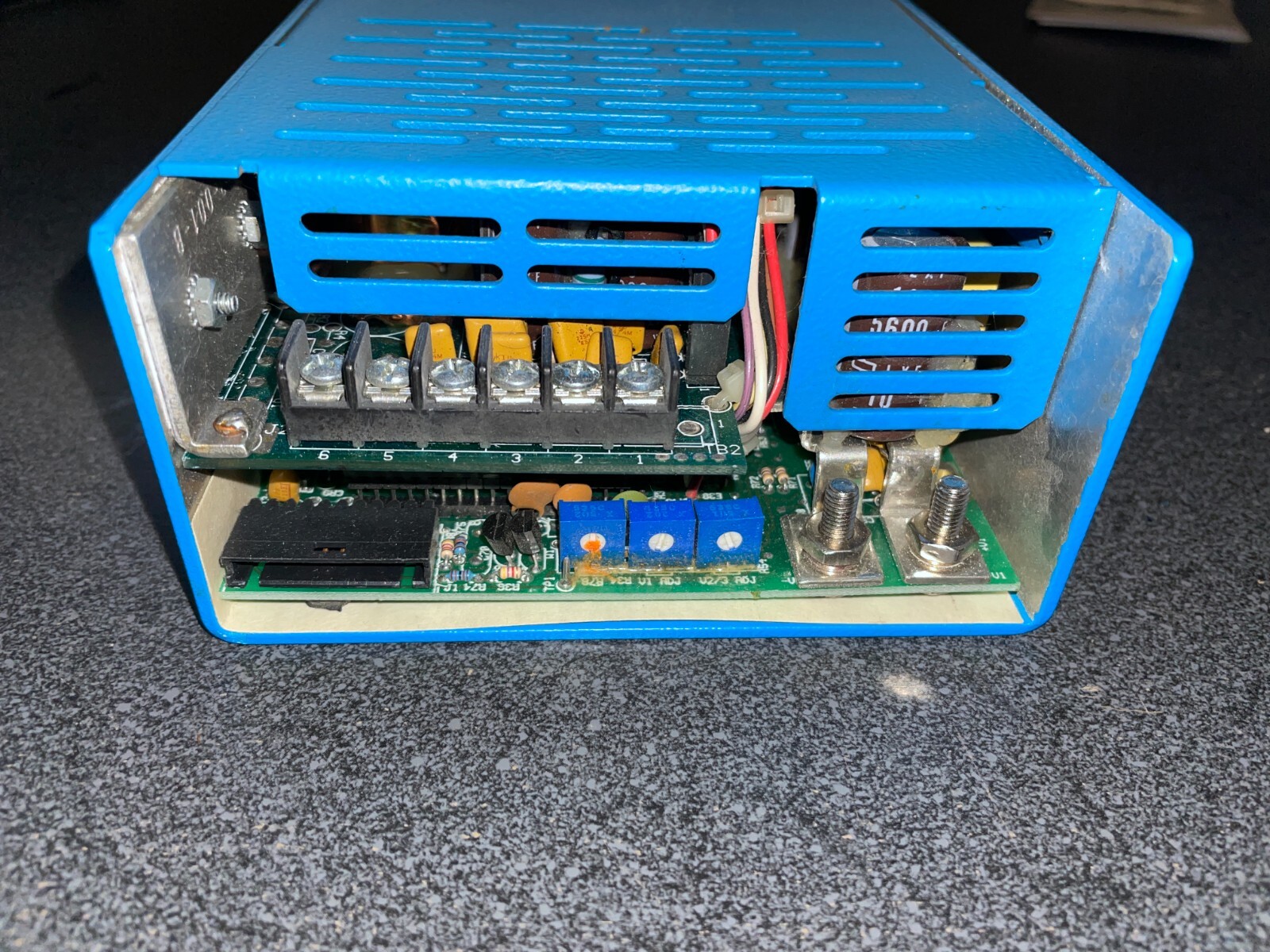 TMA43-122/115-230/AL06 85570-520 Power Supply