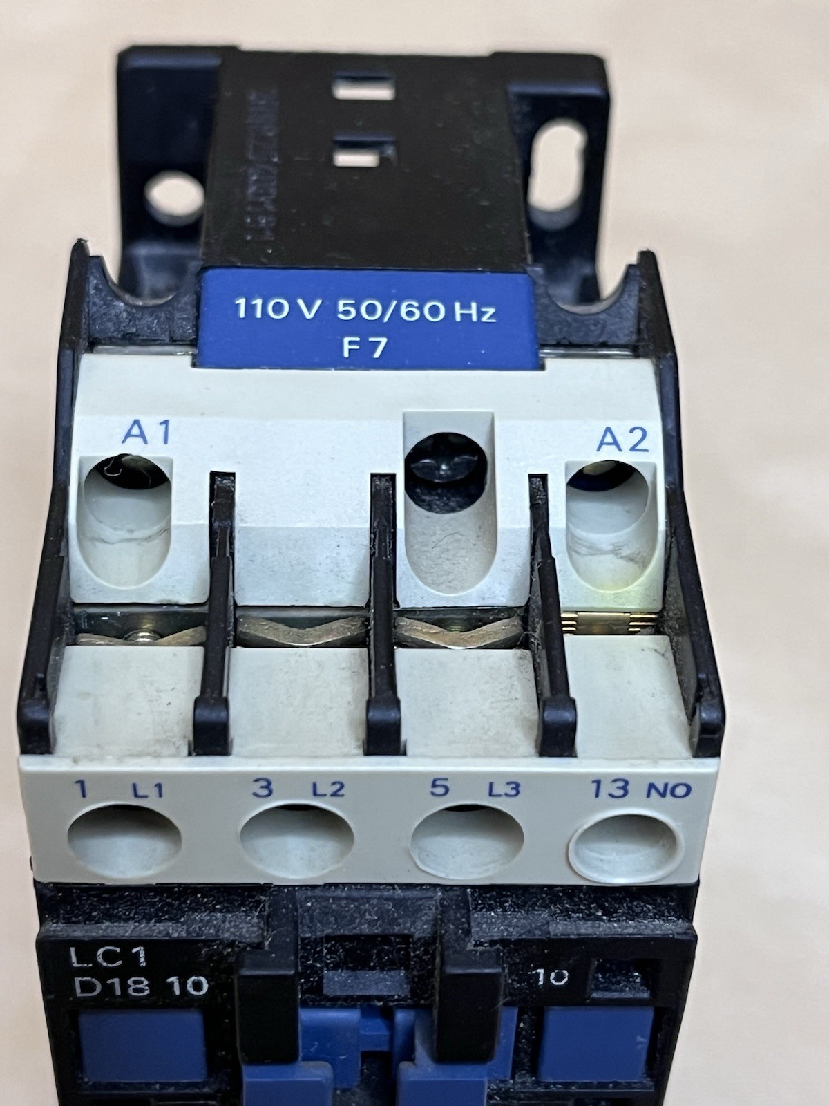 Telemecanique LC1 D1810 Type F7 Contactor WITH LR2 D1321 Relay, 110 VAC, 18A
