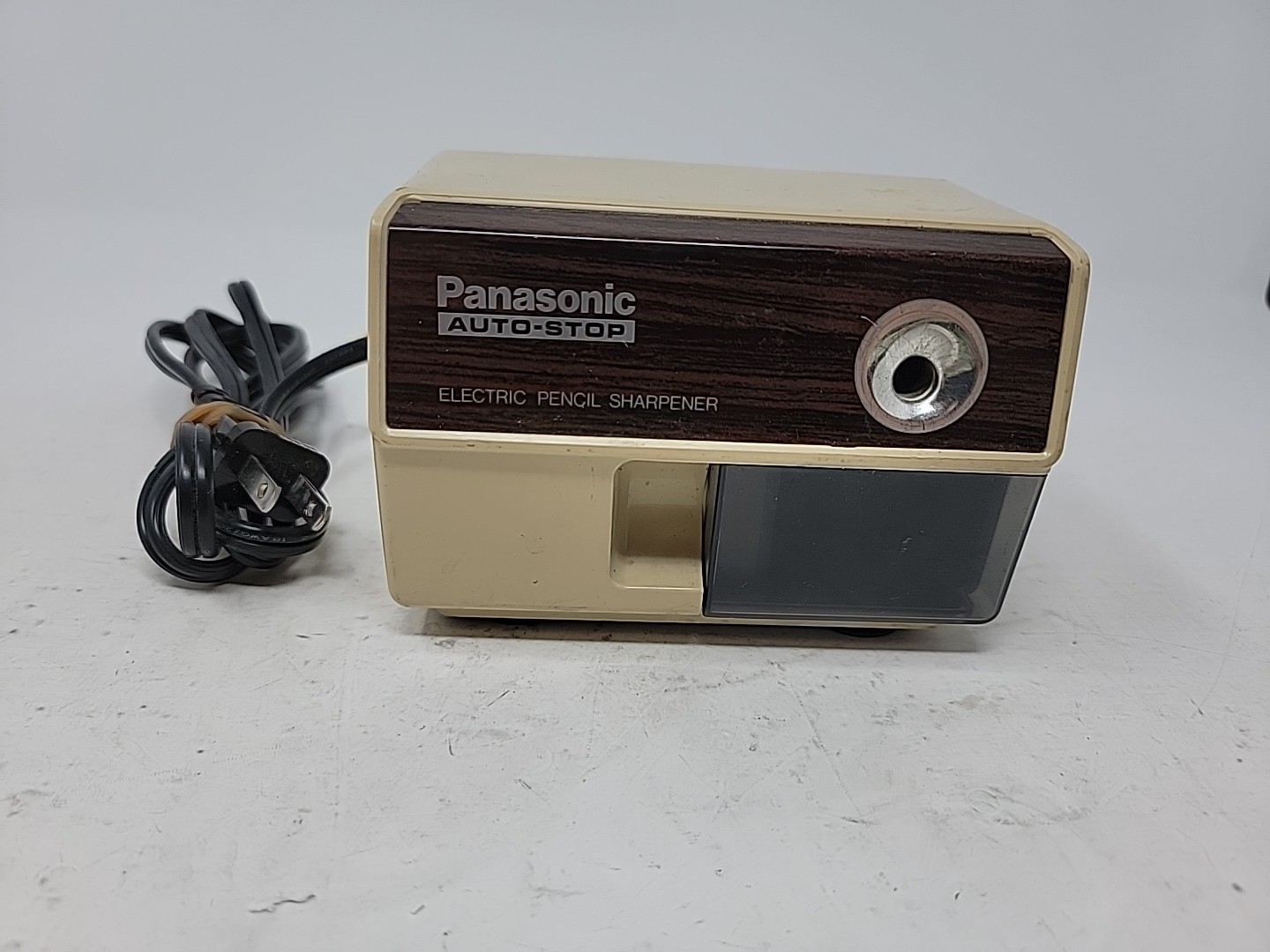 Vintage Panasonic KP-110 Electric Pencil Sharpener With Auto-Stop Tested
