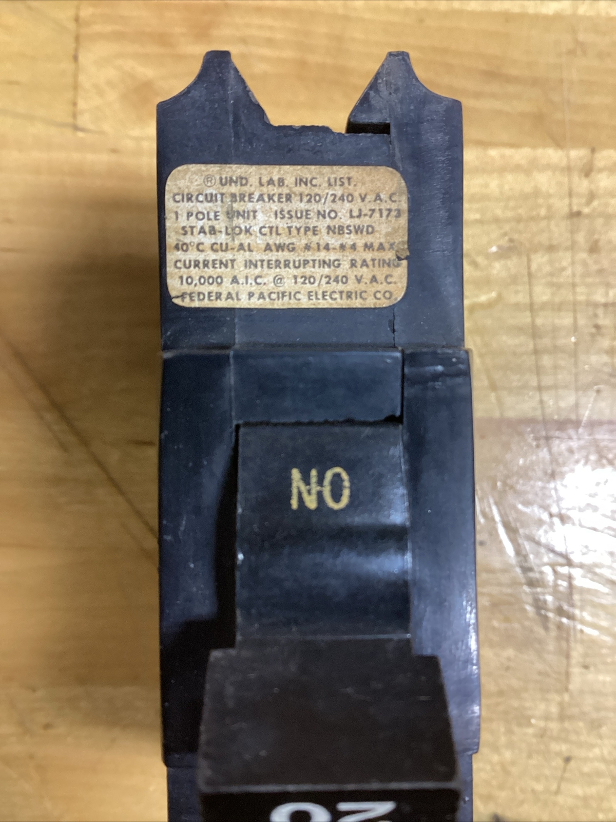 Federal Pacific Electric 20 Amp Circuit Breaker STAB-LOK CTL Type NBSWD