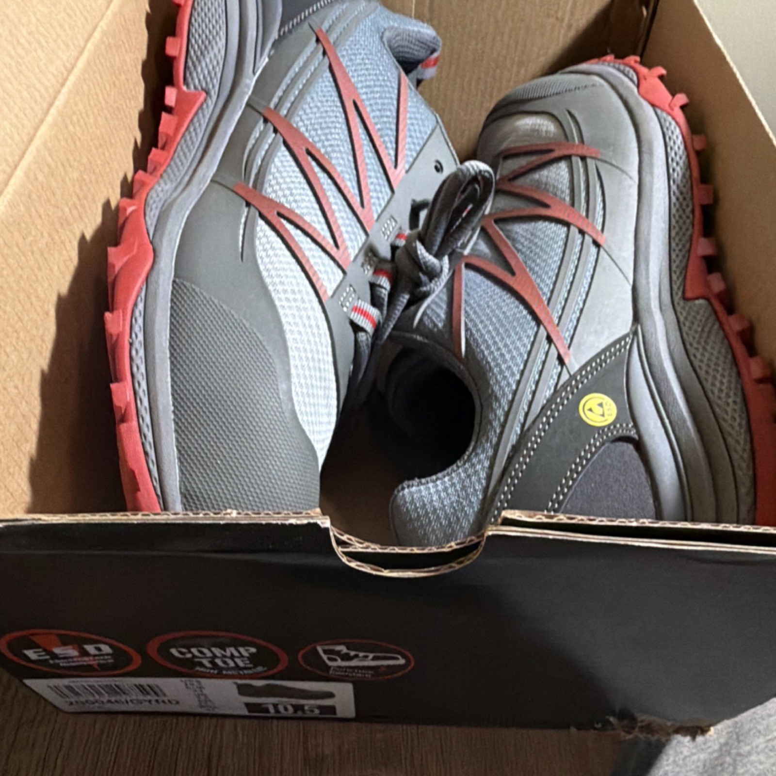 Skechers Mens Work Gray Red Comp Toe ESD Puncture Resistant Shoes Size 10.5