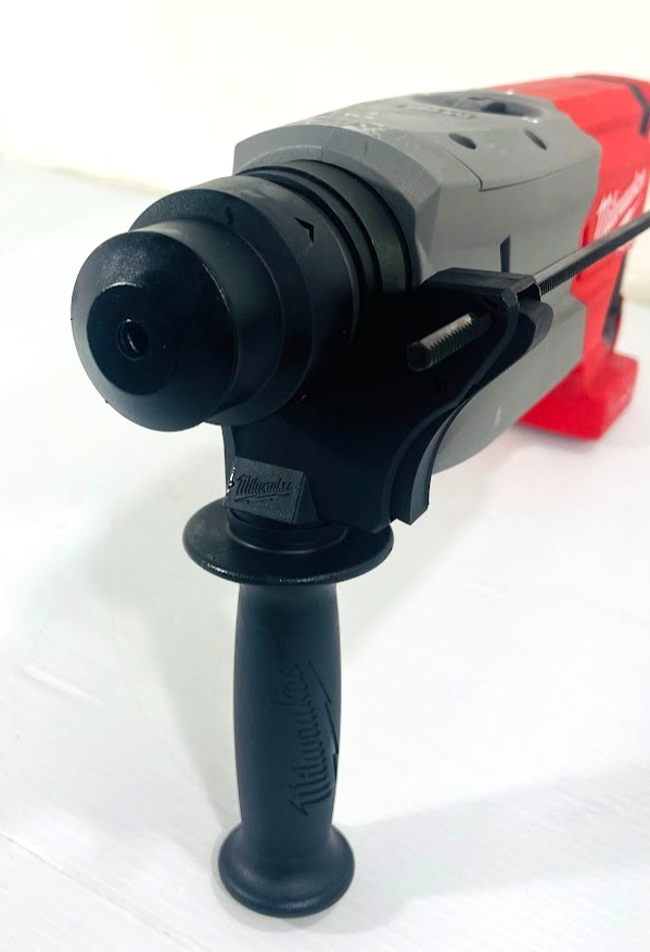 Milwaukee M18 FUEL 1-1/4″ SDS Plus D-Handle Rotary Hammer 2916-20***Tool Only***
